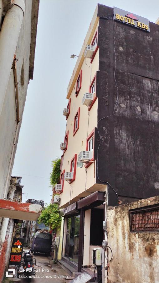Hotel Kbs Lucknow Eksteriør bilde